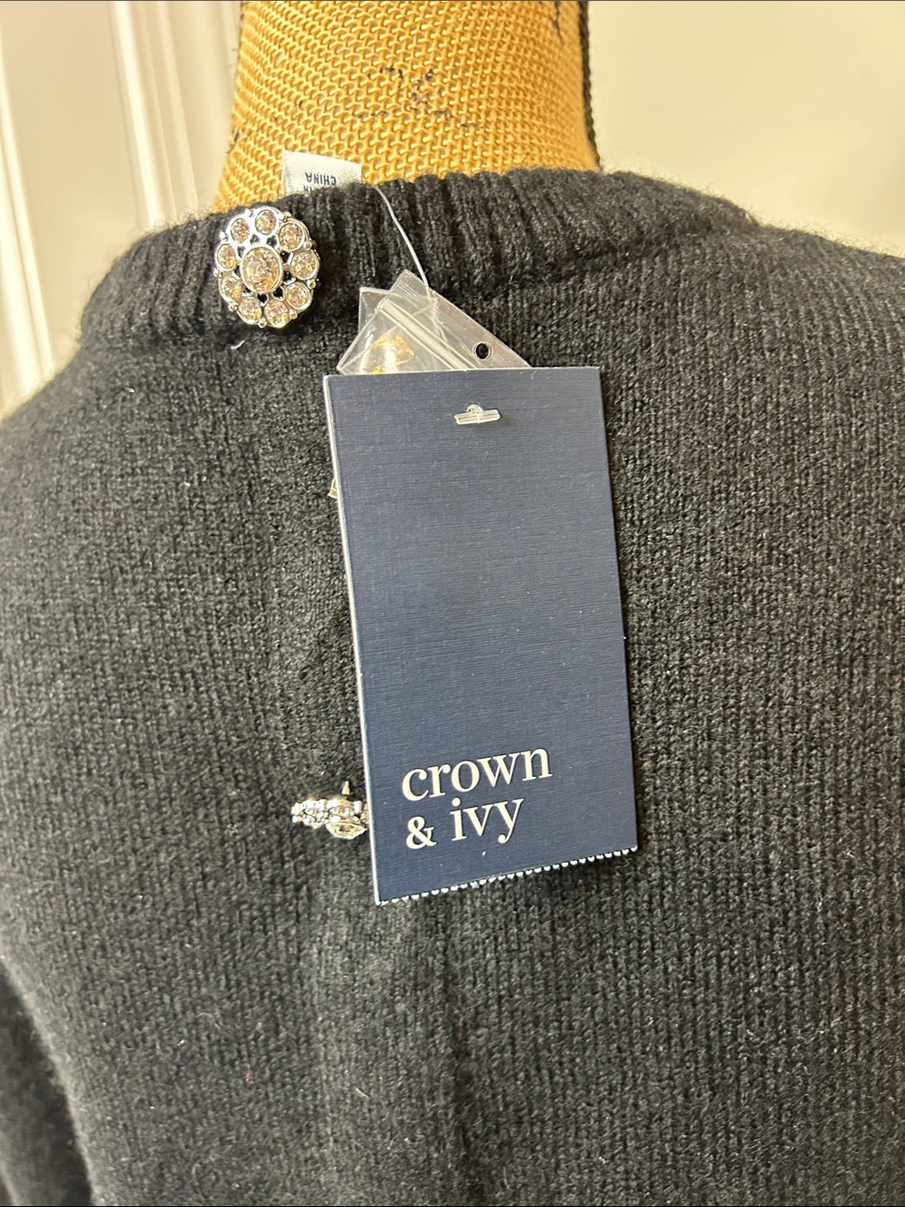 NWT Crown & Ivy black sweater small - Picture 8 of 13